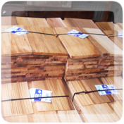 red cedar shingles on a Canadian home